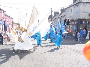 Summer Kicks - Artastic - Derby Festival Parade 2006